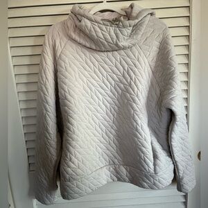 Gap women’s quilted hoodie, size XL